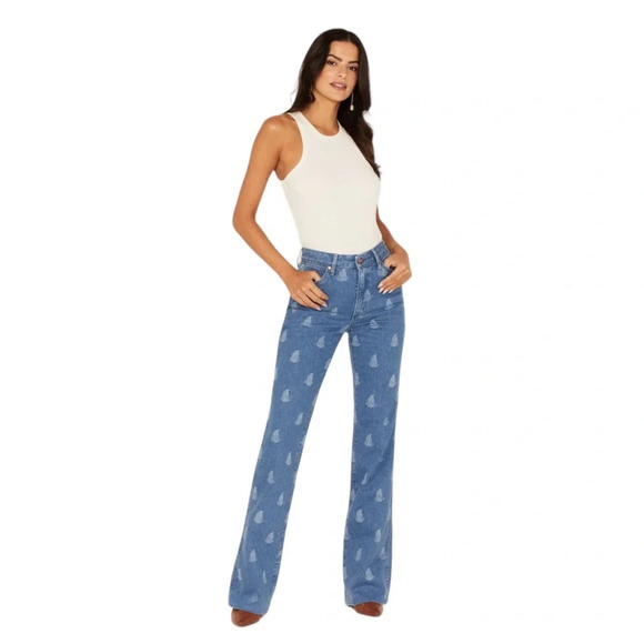 Wrangler Women's Medium Wash Paisley Print
Westward High Rise Bootcut Jeans - Picture 1 of 14
